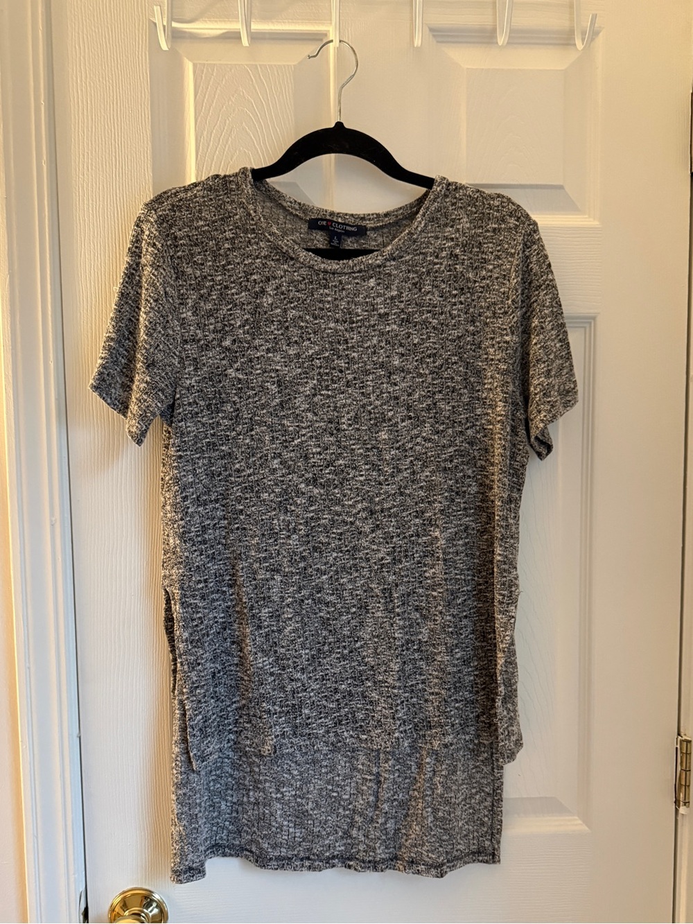 One Clothing LA Gray Space Dye Longline Tunic Top Large High Low